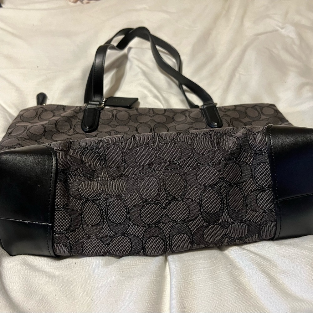 Like new Coach purse, used twice.